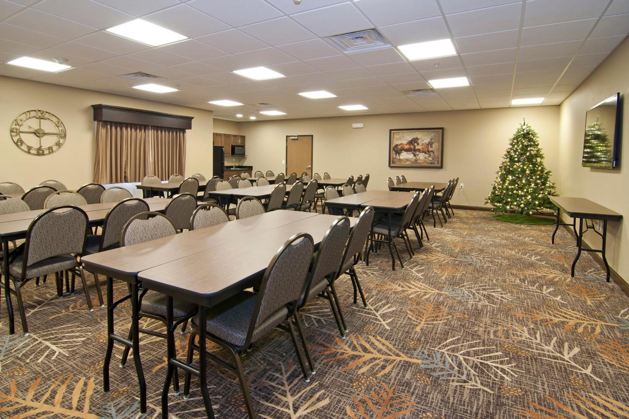 Hotel The Watford Watford City Esterno foto