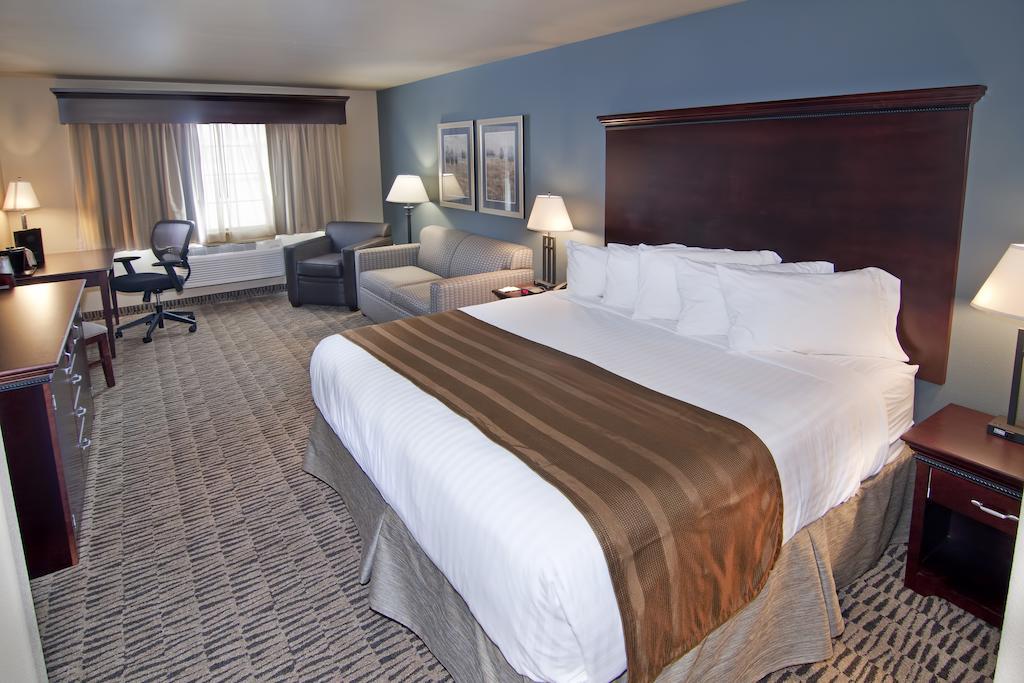 Hotel The Watford Watford City Esterno foto