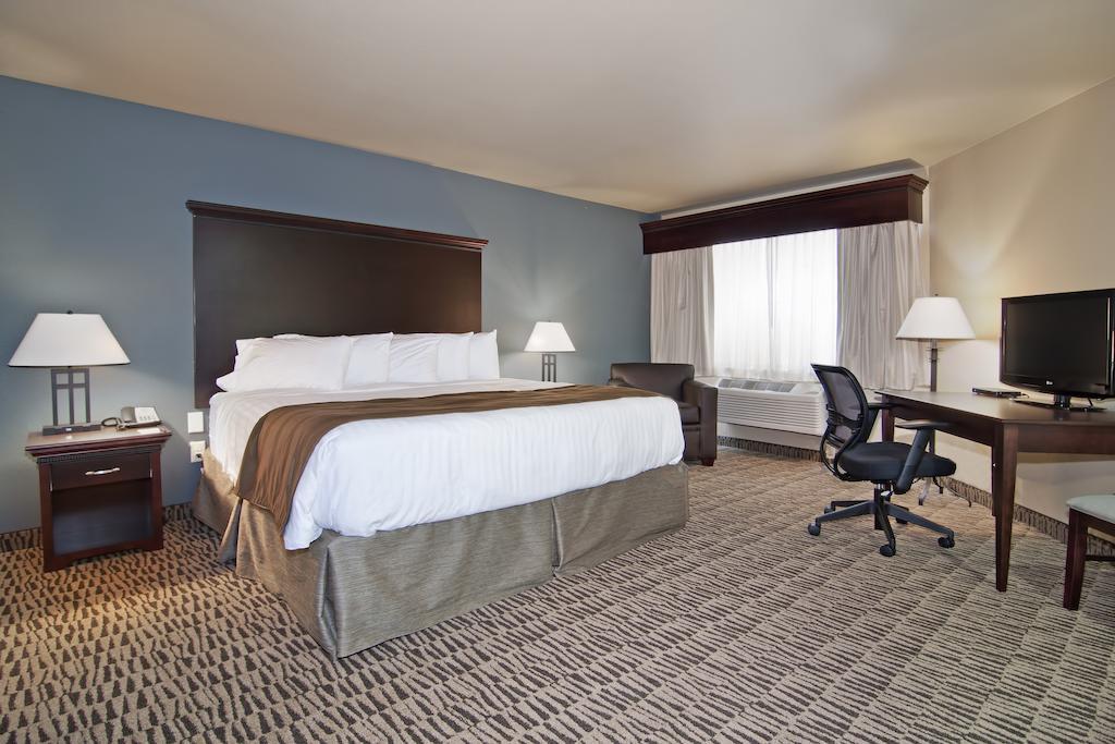 Hotel The Watford Watford City Esterno foto